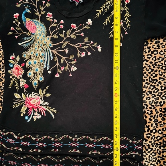 Johnny Was Los Angles- peacock embroidered black long sleeved top - Picture 3 of 8